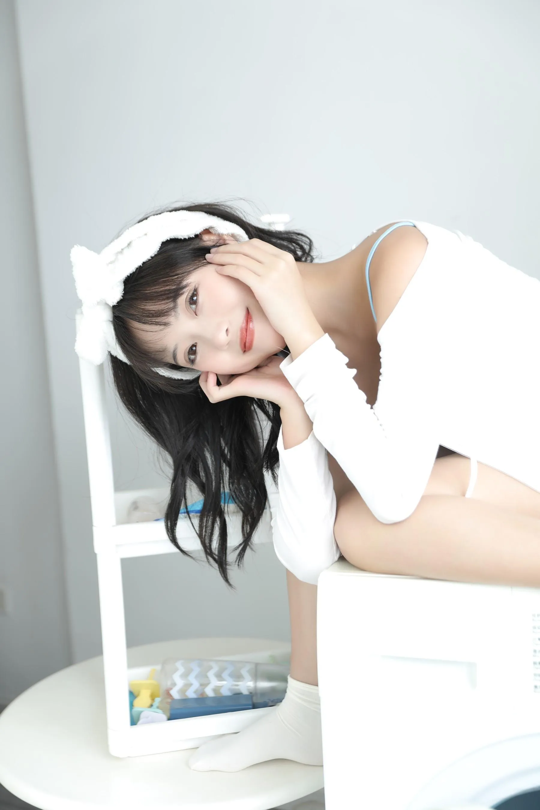 [YITUYU艺图语]2022.09.20 夏日酣甜午后 小薇人儿 [37P]插图1